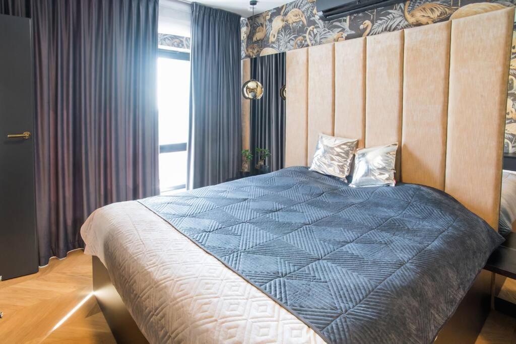 Luksusowy Penthouse Z Jacuzzi I Widokiem Na Morze Appartement Gdynia Buitenkant foto